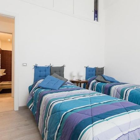 Appartamento 2 Camere Da Letto Al Politeama Palermo Exteriör bild